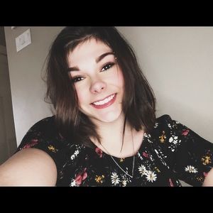 Meet your Posher, Isabelle